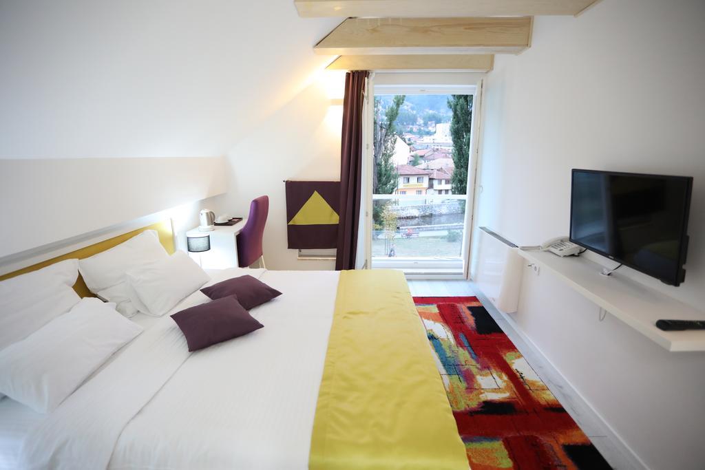 Hotel Boutique Libris Сараєво Екстер'єр фото